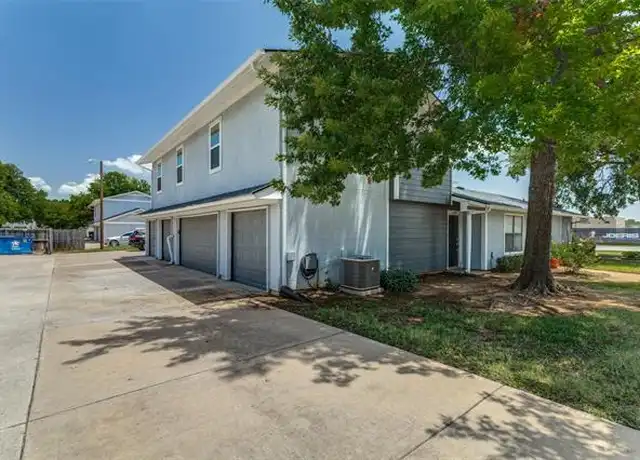 Property at 606 Ridgeline Dr, Hurst, TX, 76053, 2 beds, 1 bath, [object Object]