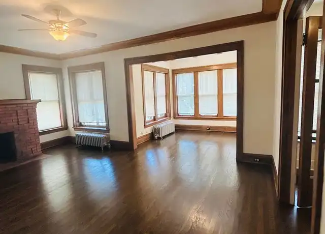 Property at 5752 N Winthrop Ave Unit 58-2, Chicago, IL, 60660, 2 beds, 1.5 baths, [object Object]