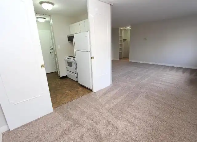 Property at 513 N Neville St, Pittsburgh, PA, 15213, 1 bed, 1 bath, [object Object]