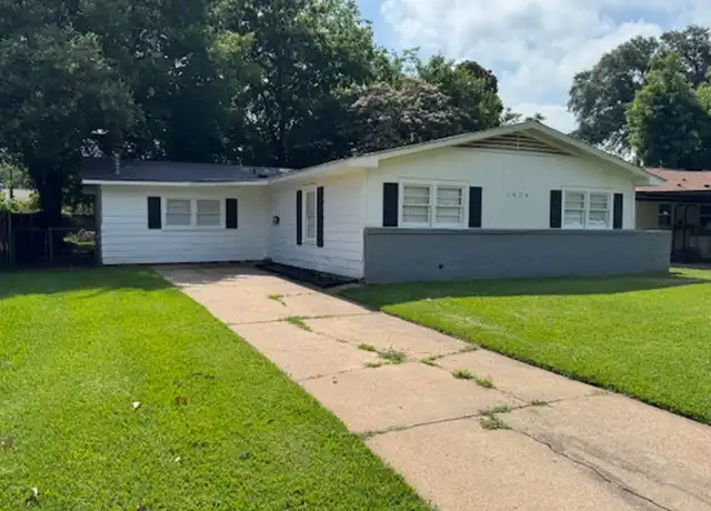 Property at 1624 Patricia Dr, Bossier City, LA, 71112, 3 beds, 2 baths, [object Object]