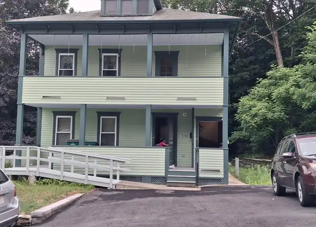 Property at 41 Mayland St Unit 2, Fitchburg, MA, 01420, 3 beds, 1 bath, [object Object]