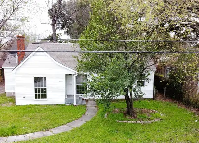 Property at 908 Eleanor St, Houston, TX, 77009, 2 beds, 1 bath, [object Object]