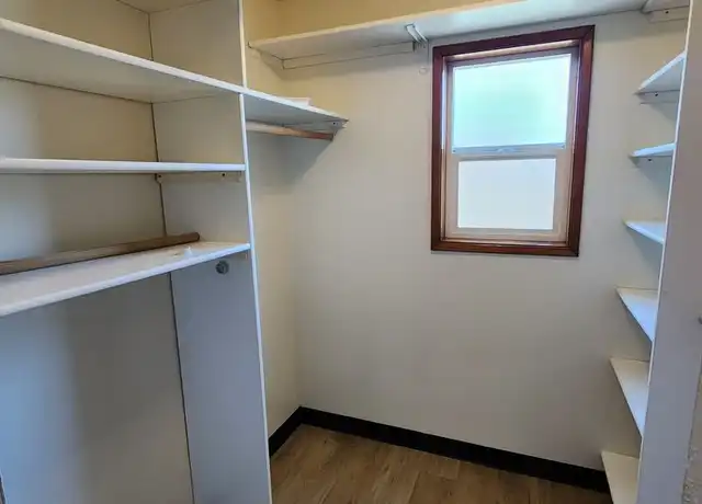 Property at 800 E 18th Ave Unit 21, Eugene, OR, 97401, 1 bed, 1 bath, [object Object]