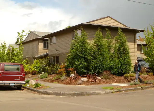 Property at 1609 SE Taggart St Unit 1609-3, Portland, OR, 97202, 1 bed, 1 bath, [object Object]