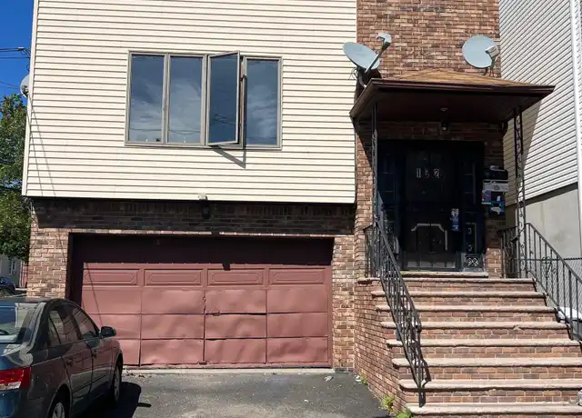 Property at 172 Congress St Unit 2, Jersey City, NJ, 07307, 3 beds, 2 baths, [object Object]