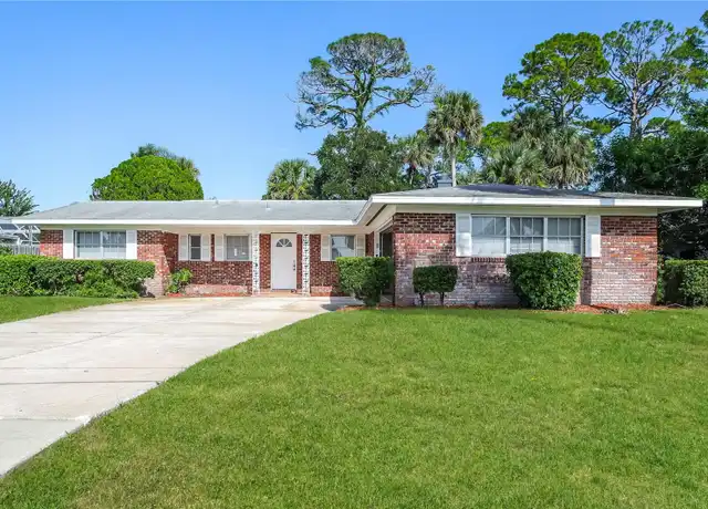 Property at 40 Fairway Cir, New Smyrna Beach, FL, 32168, 3 beds, 2 baths, [object Object]