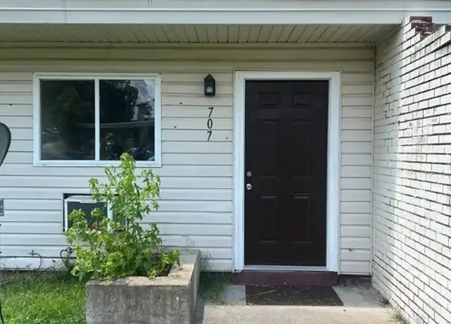 Property at 707 Monticello Dr, Hopewell, VA, 23860, 2 beds, 1 bath, [object Object]