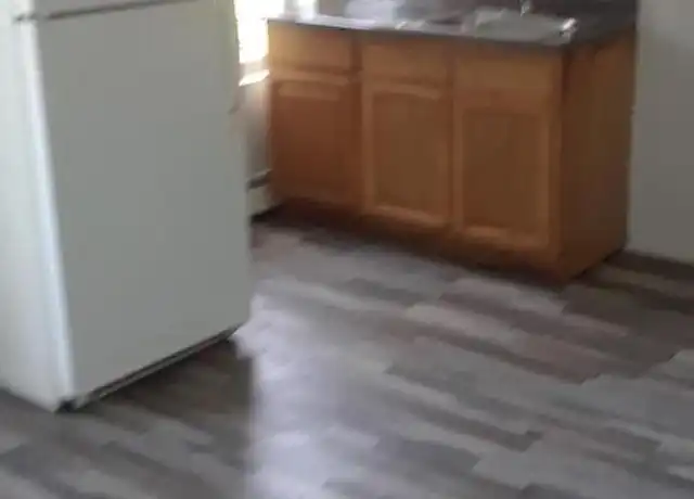 Property at 102 Beech St Unit 102-17, Paterson, NJ, 07501, 2 beds, 1 bath, [object Object]