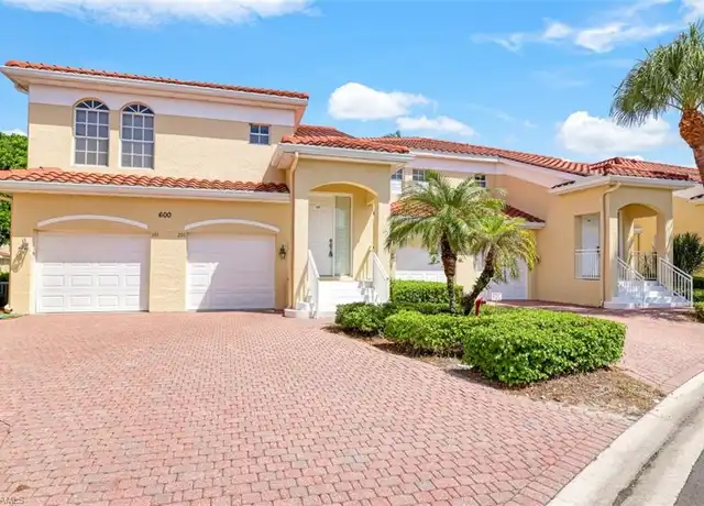 Property at 600 Lambiance Cir Unit 6, Naples, FL, 34108, 3 beds, 2 baths, [object Object]