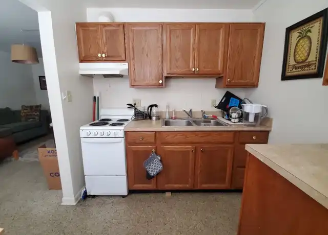 Property at 2901 NW 14th St Unit 1, Gainesville, FL, 32605, 1 bed, 1 bath, [object Object]
