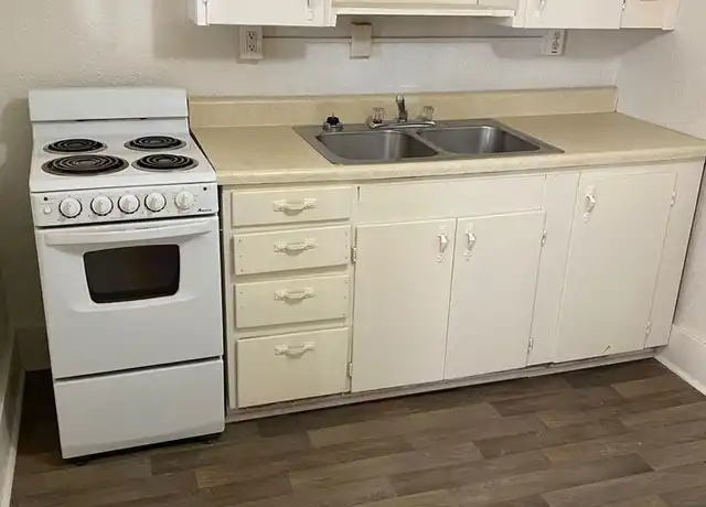 Property at 601 N Montana Ave Unit 9, Miles City, MT, 59301, 1 bed, 1 bath, [object Object]