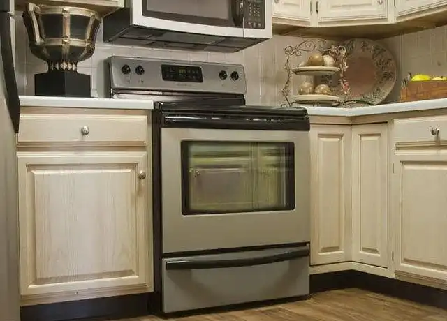 Property at Georgetown Apartments - 1401 Monticello Dr, Manhattan, KS, 66502, 1 bed, 1 bath, [object Object]