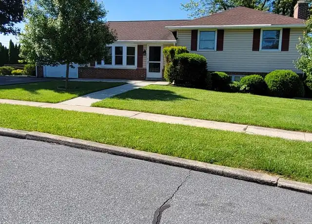 Property at 12 Morgan Cir, Morgantown, PA, 19543, 3 beds, 1.5 baths, [object Object]