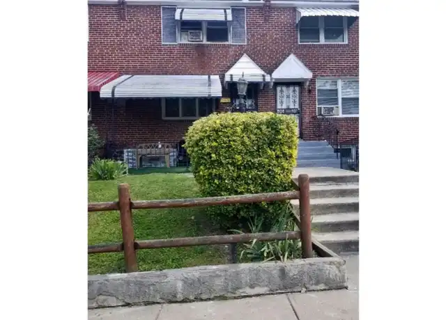 Property at 224 Mulberry St, Darby, PA, 19023, 4 beds, 1 bath, [object Object]