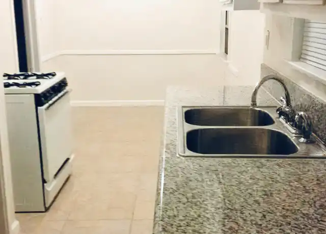 Property at 3438 W 78th St Unit 3438, Los Angeles, CA, 90043, 1 bed, 1 bath, [object Object]
