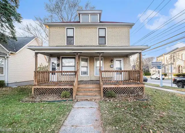 Property at 802 S Lafayette Ave Unit 2, Royal Oak, MI, 48067, 2 beds, 1 bath, [object Object]