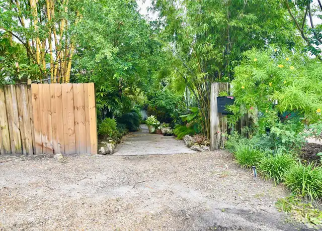 Property at 1121 NE 1st Ave, Fort Lauderdale, FL, 33304, 1 bed, 1 bath, [object Object]