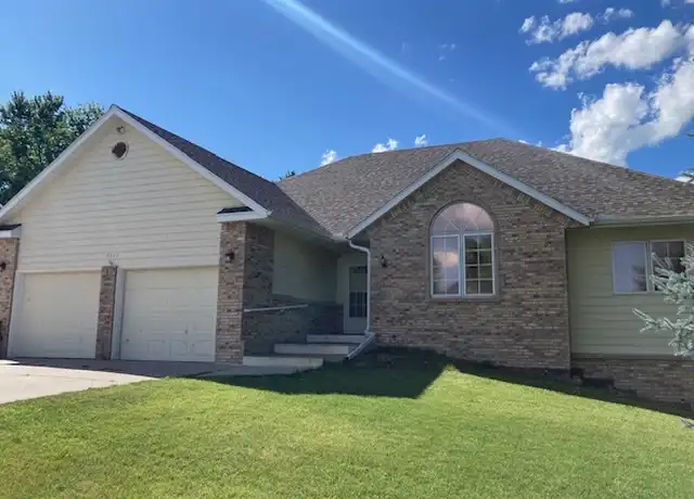 Property at 1111 W 40th St, Kearney, NE, 68845, 3 beds, 3 baths, [object Object]