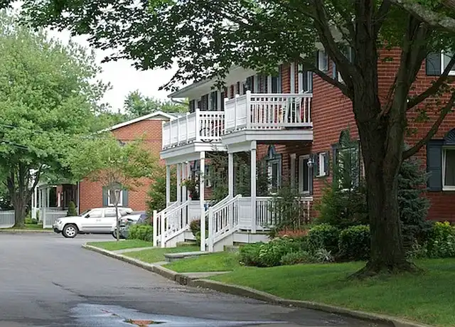 Property at Fairfield Gardens At Port Jefferson - 125 Terryville Rd, Port Jefferson Station, NY, 11776, 1 bed, 1 bath, [object Object]