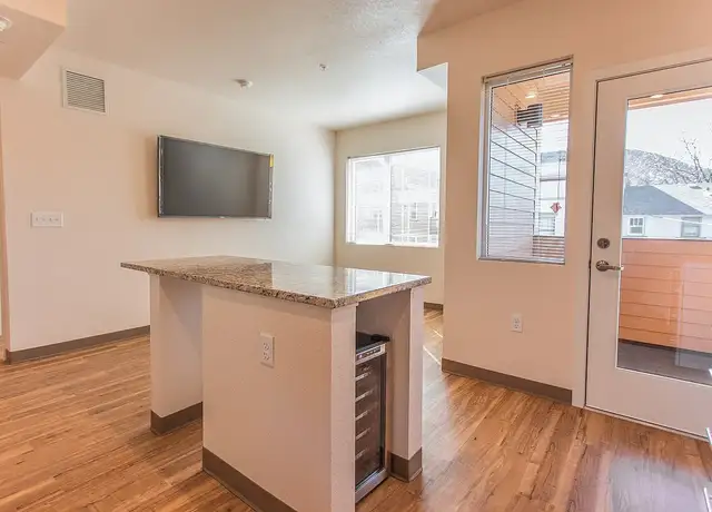 Photo of 1005 14th St, Boulder, CO 80302