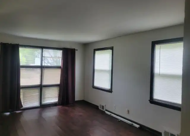 Property at 5278 N 28th St Unit 5278, Milwaukee, WI, 53209, 2 beds, 1 bath, [object Object]