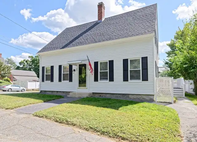 Property at 80 High St Unit 80, Whitinsville, MA, 01588, 3 beds, 1.5 baths, [object Object]