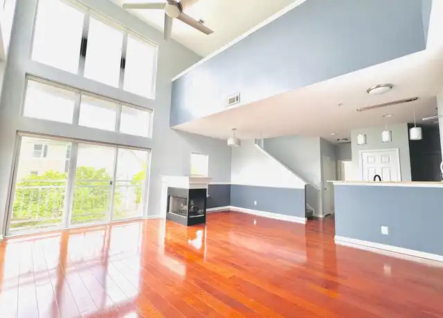 Property at 3965 Picasso Ct, Charlotte, NC, 28205, 3 beds, 2.5 baths, [object Object]