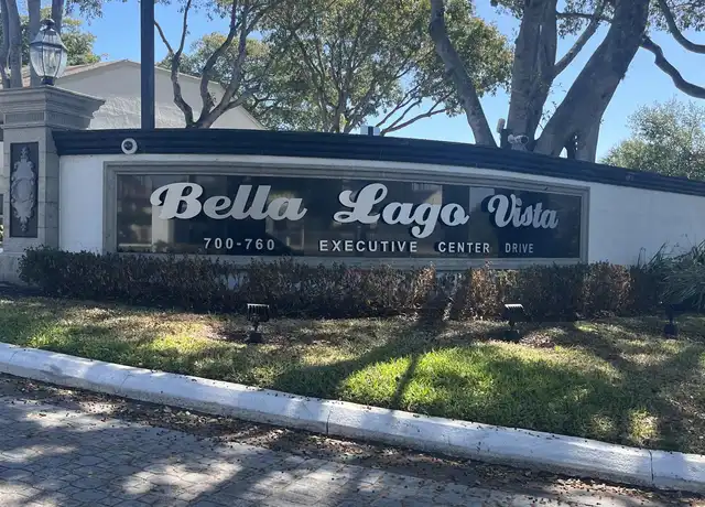 Property at 728 Executive Center Dr #23, West Palm Beach, FL, 33401, 1 bed, 1 bath, [object Object]