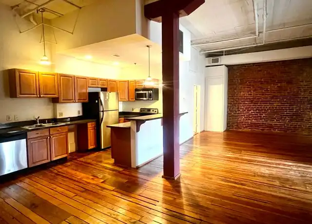 Property at 0 E Broad St Apt 2B, Richmond, VA, 23219, 2 beds, 1 bath, [object Object]
