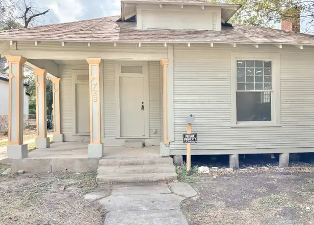 Property at 726 Porter St, San Antonio, TX, 78210, 2 beds, 1 bath, [object Object]
