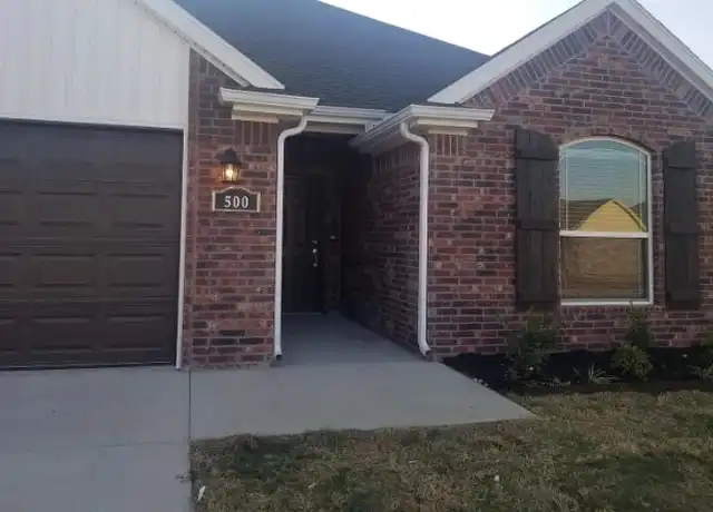 Property at 500 Coconut Ln, Centerton, AR, 72719, 3 beds, 2 baths, [object Object]