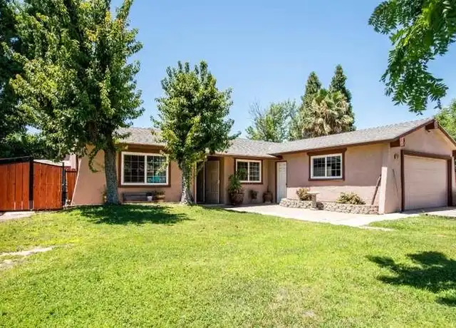 Property at 4257 N Forestiere Ave, Fresno, CA, 93722, 3 beds, 2 baths, [object Object]