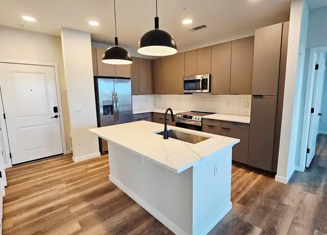 Property at 10215 Estuary Lakes Dr Unit 120, Tampa, FL, 33619, 2 beds, 2 baths, [object Object]