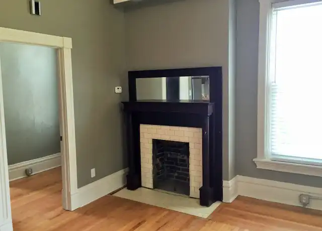 Property at 1034 Murray Hill Ave Unit 1, Pittsburgh, PA, 15217, 1 bed, 1 bath, [object Object]