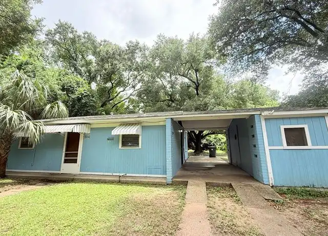 Property at 6010 Sewell St, Pensacola, FL, 32504, 2 beds, 1 bath, [object Object]