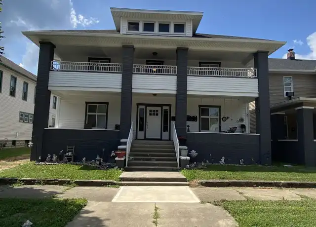 Property at 129 W Hendricks St, Shelbyville, IN, 46176, 1 bed, 1 bath, [object Object]
