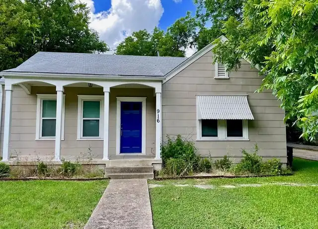 Property at 916 E 37th St, Austin, TX, 78705, 2 beds, 1 bath, [object Object]