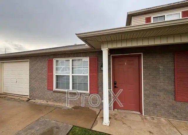 Property at 3401 SW Landau Ct Unit 1, Bentonville, AR, 72712, 2 beds, 1 bath, [object Object]
