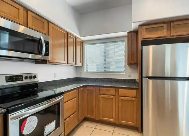 Property at Fringe on 61st - 8050 N 61st Ave, Glendale, AZ, 85302, 2-3 beds, 2 baths, [object Object]