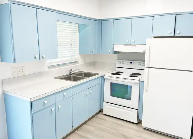 Property at 6851 Cypress Rd #18, Plantation, FL, 33317, 1 bed, 1 bath, [object Object]