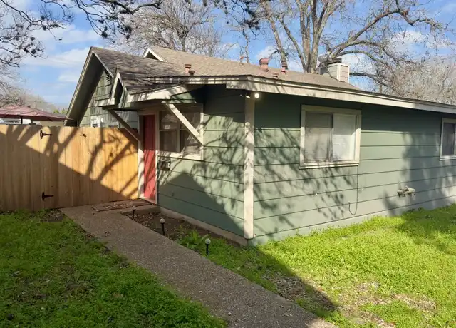 Property at 309 Guadalupe St Unit C, Lockhart, TX, 78644, 2 beds, 2 baths, [object Object]