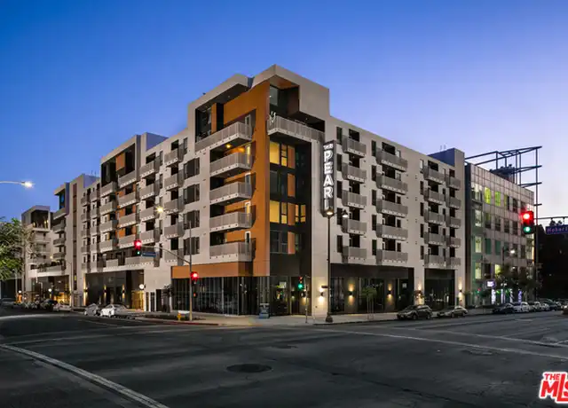 Property at 687 S Hobart Blvd Unit 445, Los Angeles, CA, 90005, 0 beds, 1 bath, [object Object]