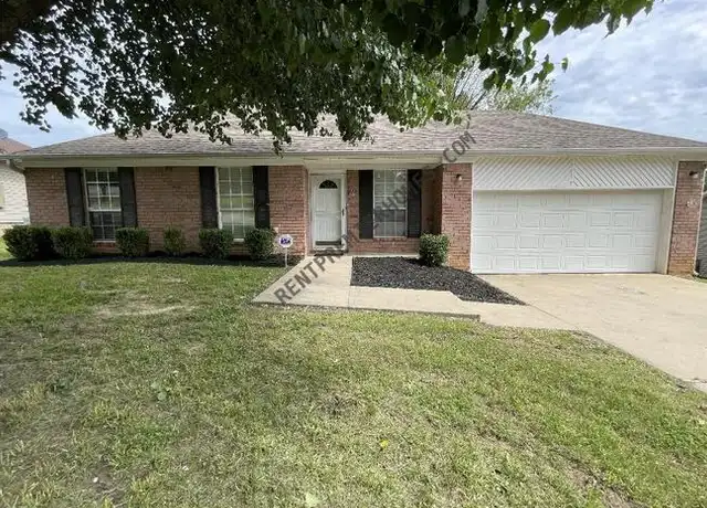 Property at 1422 Overview Dr, Benton, AR, 72015, 3 beds, 2 baths, [object Object]