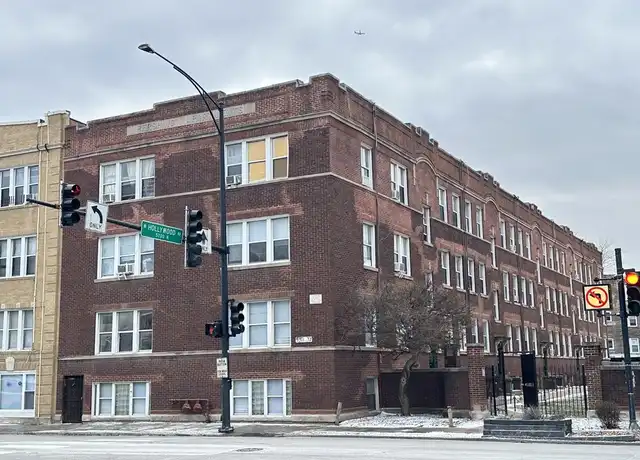 Property at 5670 N Ridge Ave Unit SA8, Chicago, IL, 60660, 2 beds, 1 bath, [object Object]