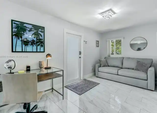 Property at 211 SW 4th Ave, Hallandale Beach, FL, 33009, 3 beds, 2 baths, [object Object]