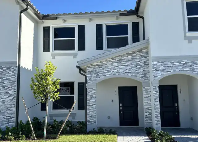 Property at 1154 SE 2nd St, Homestead, FL, 33030, 3 beds, 2.5 baths, [object Object]