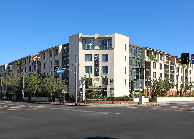 Property at Mozaic at Union Station - 888 N Alameda St, Los Angeles, CA, 90012, 1 bed, 1-2 bath, [object Object]