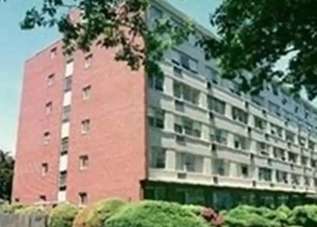 Property at 10 Hammond Pond Pkwy #201, Chestnut Hill, MA, 02467, 2 beds, 2 baths, [object Object]