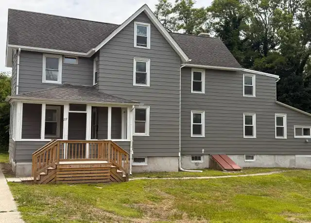 Property at 217 Smith St, Salem, NJ, 08079, 4 beds, 2 baths, [object Object]