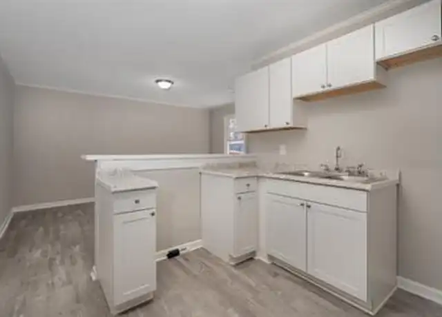 Property at 916 E Raleigh Blvd, Rocky Mount, NC, 27801, 1 bed, 1 bath, [object Object]